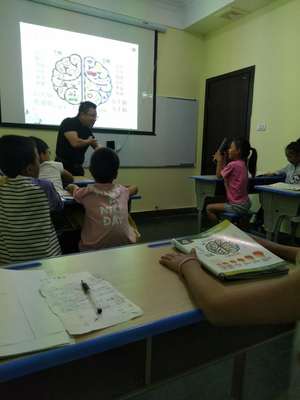 超脑力·艺术综合体 重塑教育咨询的未来图景